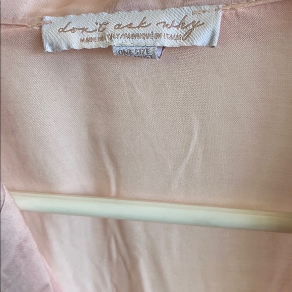 Don’t Ask Why Satin Collar Button Down - Picture 5 of 8